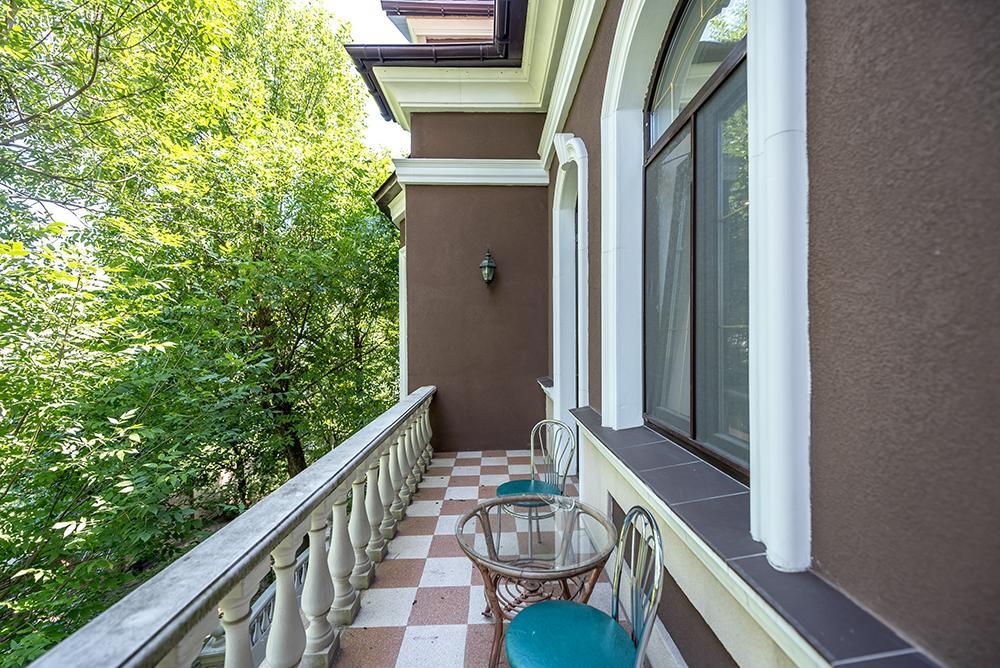 Whippet House Kyiv Exterior foto