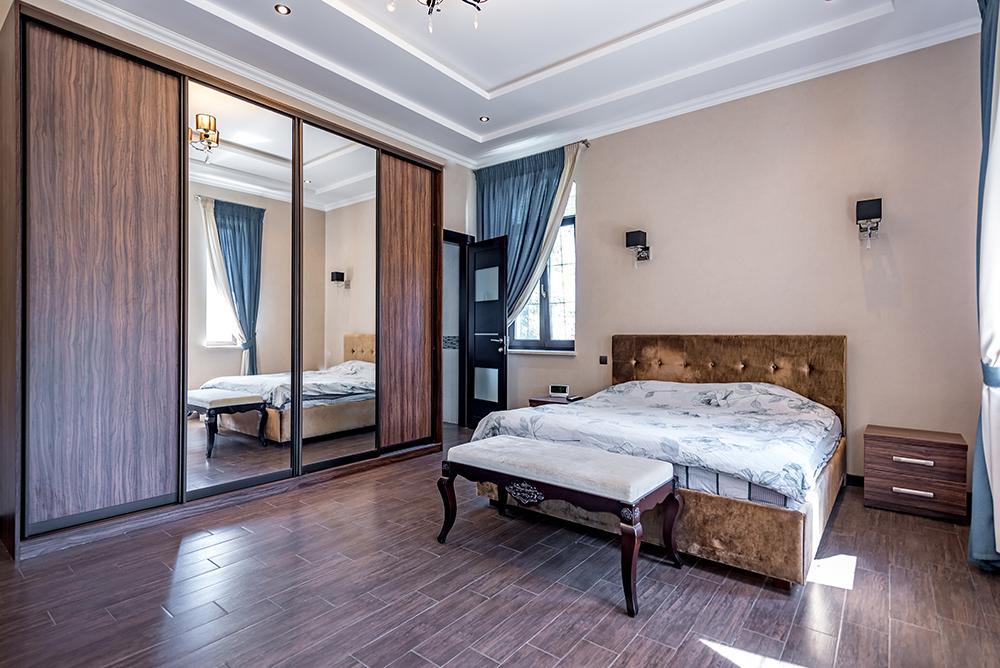 Whippet House Kyiv Exterior foto