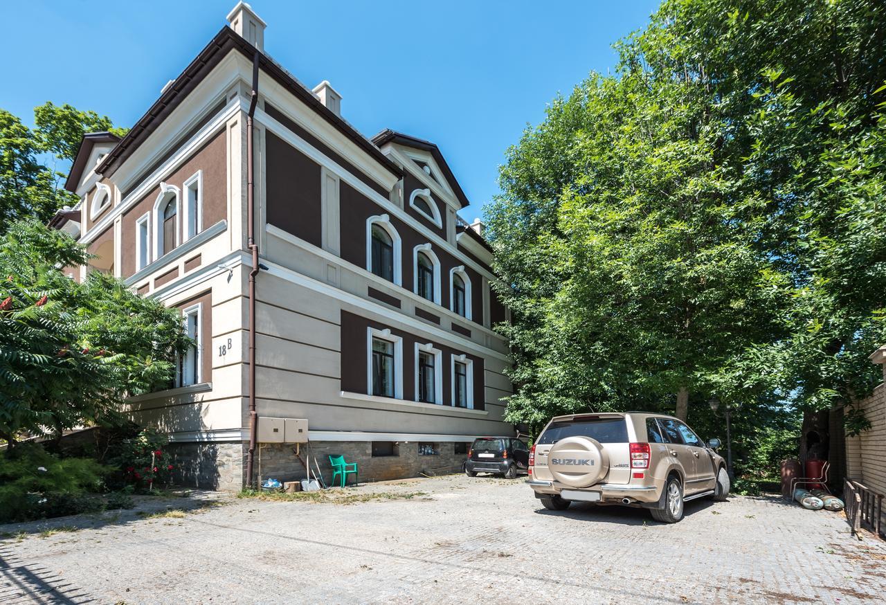Whippet House Kyiv Exterior foto